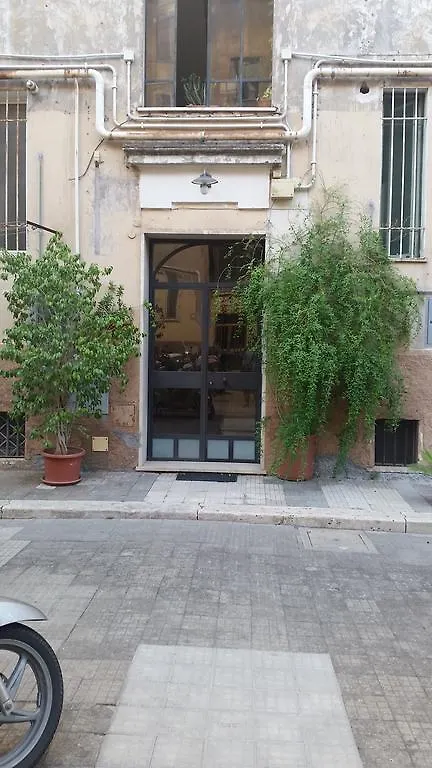 Termini Station Apartment Ai Due Cortili Presso Le Mura Aureliane Roma
